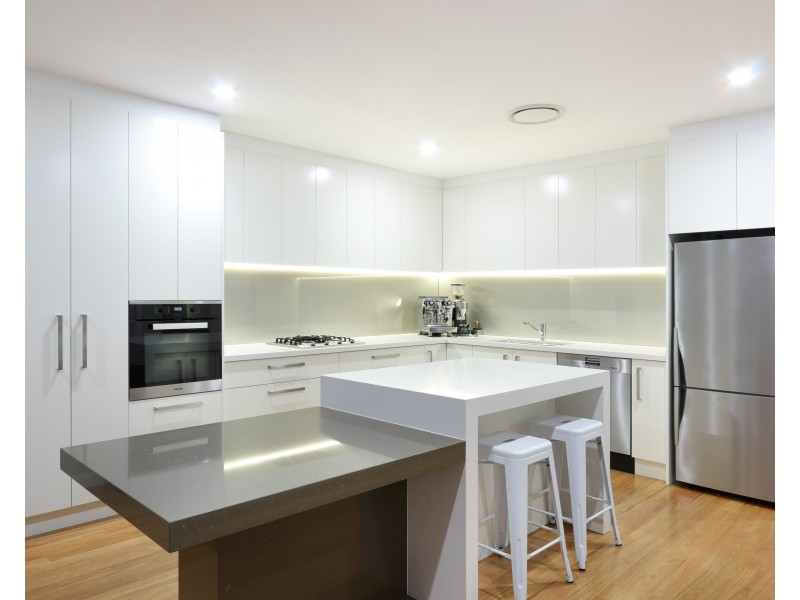 9 Baker Street, Oatley NSW 2223