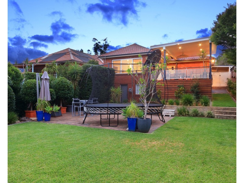 9 Baker Street, Oatley NSW 2223