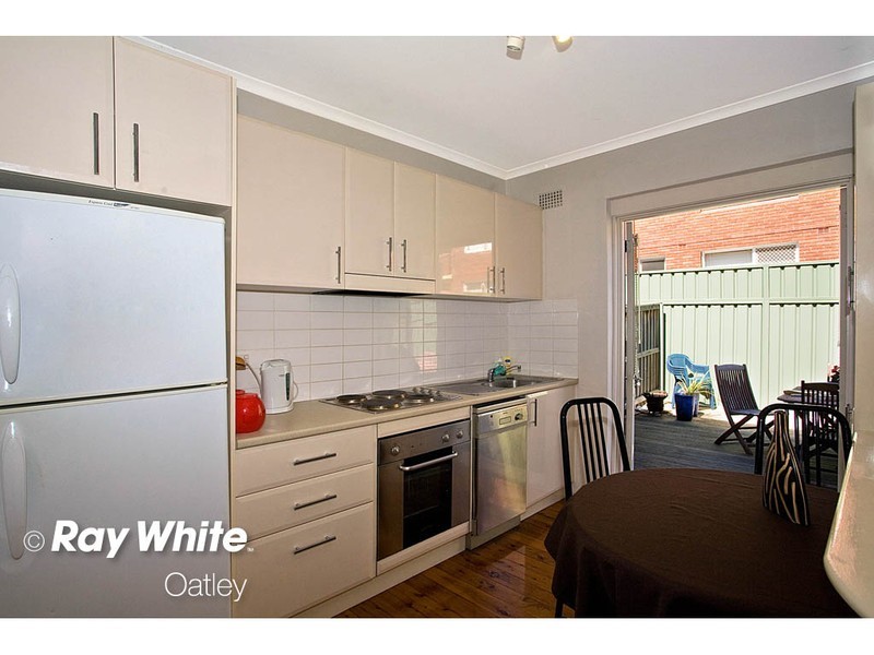 2/3 St Georges Road, Penshurst NSW 2222