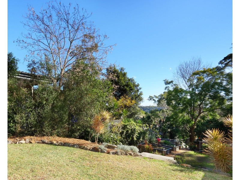 52 Lugarno Parade, Lugarno NSW 2210