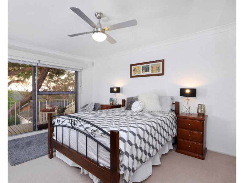 52 Lugarno Parade, Lugarno NSW 2210