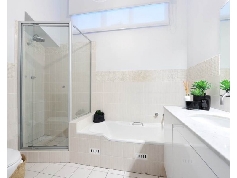 28 Elm Street, Lugarno NSW 2210