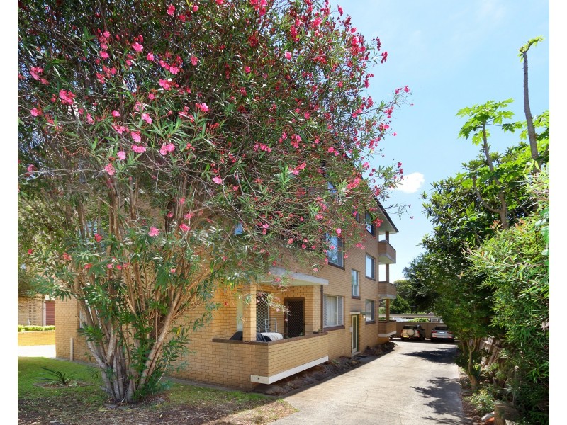 2/82 Pitt Street, Mortdale NSW 2223