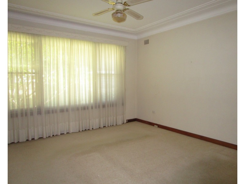 70 Lansdowne Parade, Oatley NSW 2223