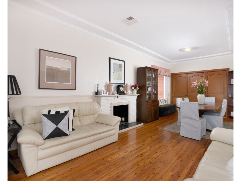 128 Rosa Street, Oatley NSW 2223