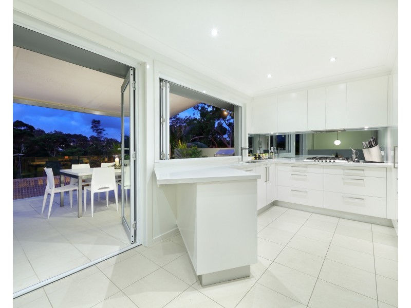 85 Lugarno Parade, Lugarno NSW 2210