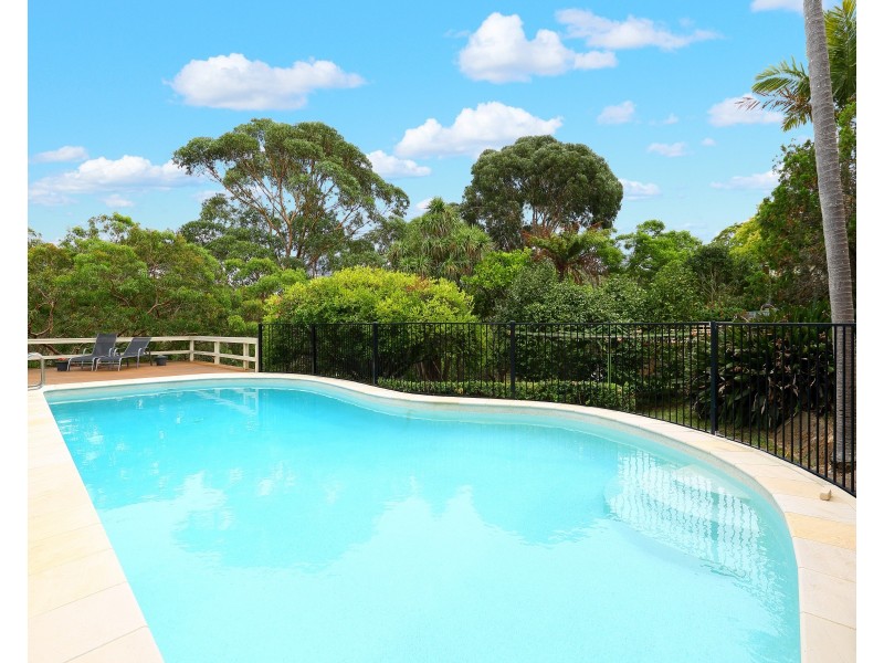 16 Jindabyne Crescent, Peakhurst Heights NSW 2210