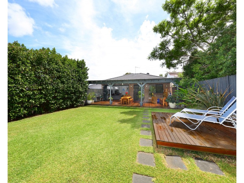 9 Carrington Street, Penshurst NSW 2222