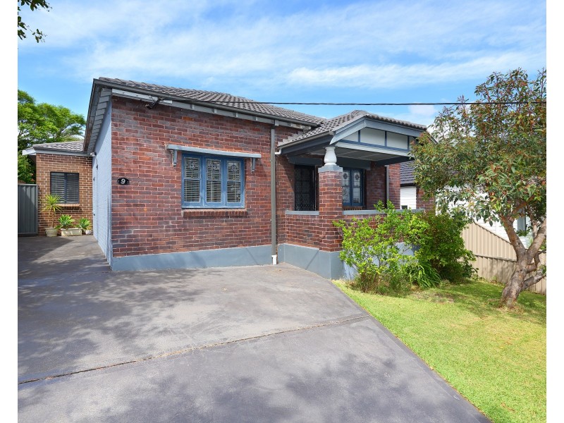 9 Carrington Street, Penshurst NSW 2222