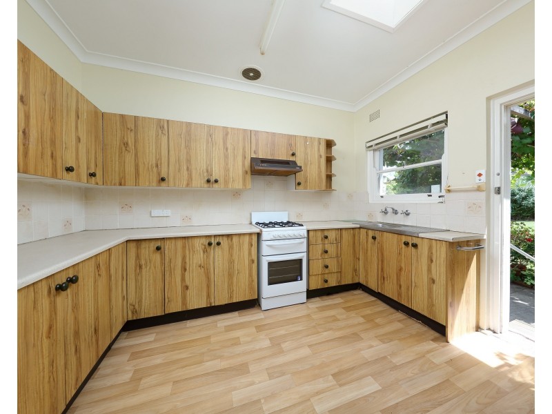 20 Douglas Haig Street, Oatley NSW 2223