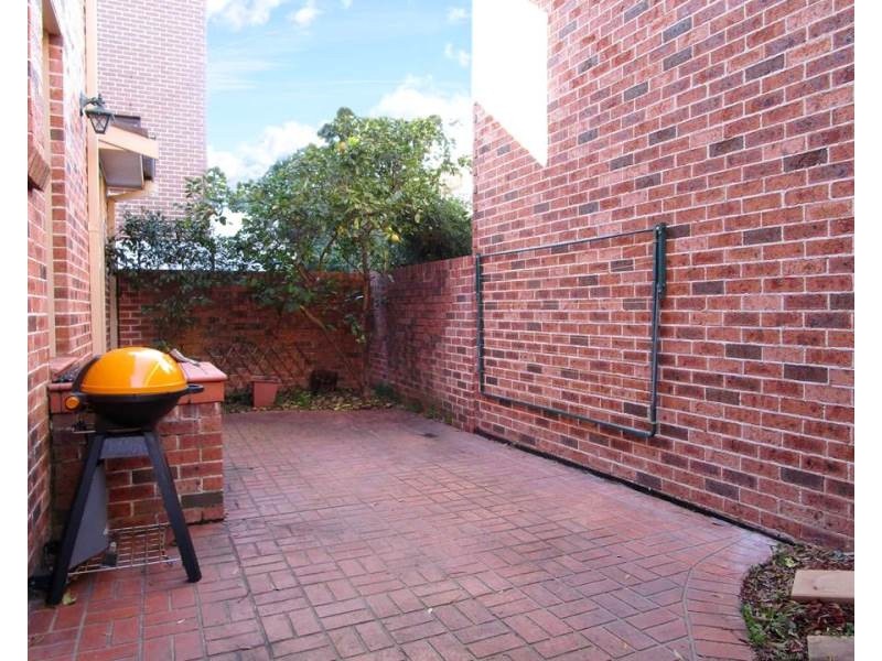 166 Hurstville Road, Oatley NSW 2223