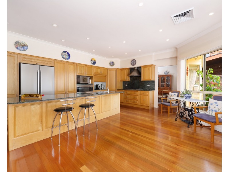 5a Llewellyn Street, Oatley NSW 2223