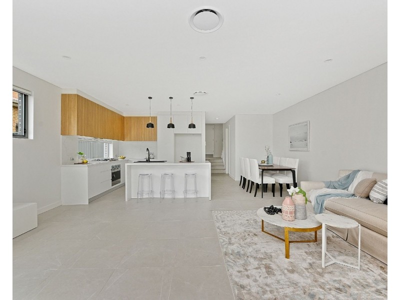 2/45 Waratah Street, Oatley NSW 2223