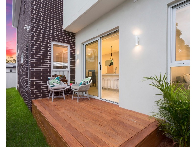 50b Samuel Street, Peakhurst NSW 2210