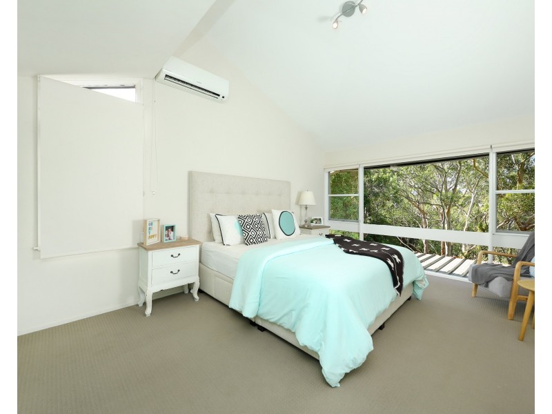 54 Wayne Avenue, Lugarno NSW 2210