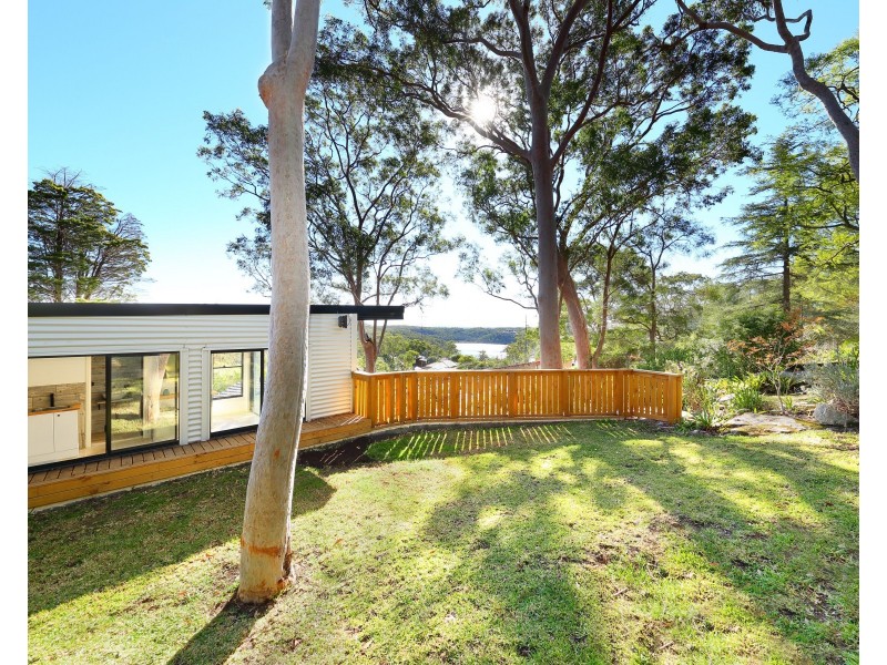 15 Maple Street, Lugarno NSW 2210