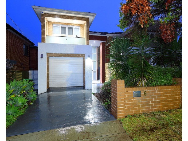 5 Blackshaw Avenue, Mortdale NSW 2223