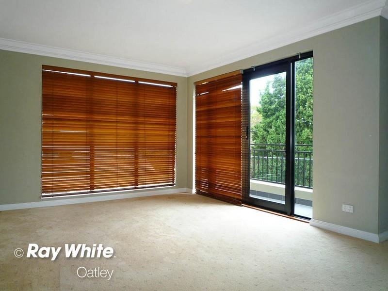 23 Whitfield Parade, Hurstville Grove NSW 2220