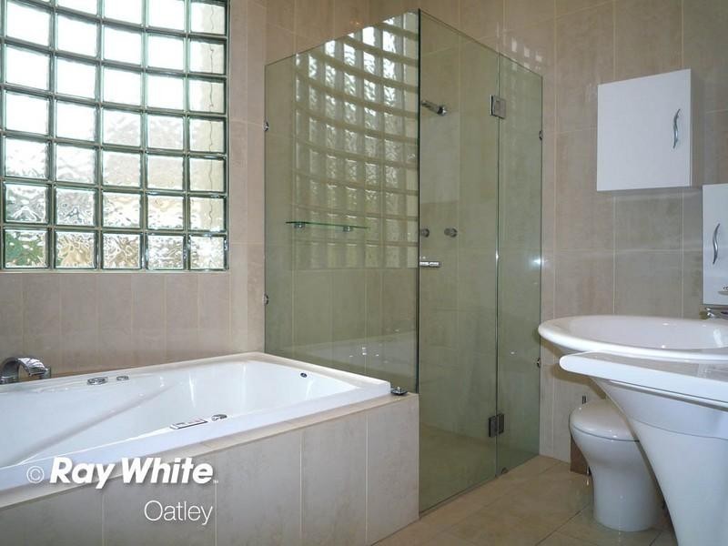 23 Whitfield Parade, Hurstville Grove NSW 2220