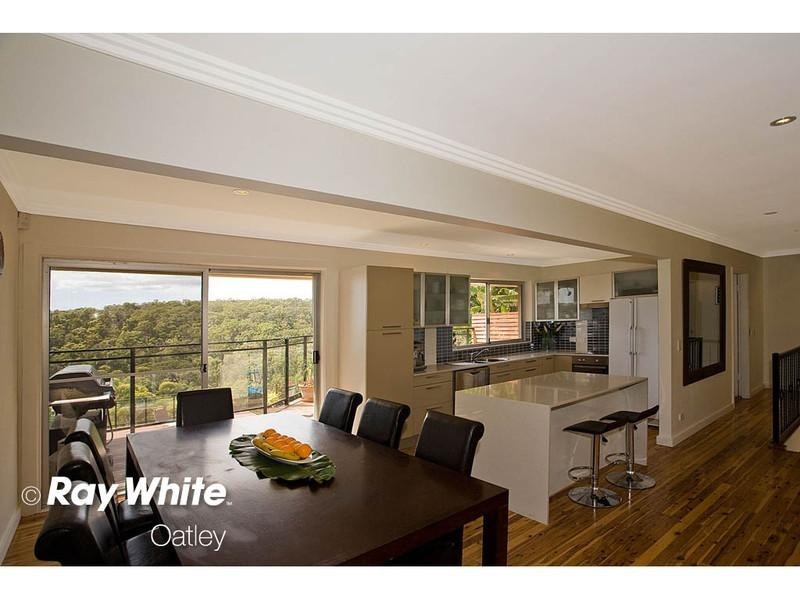 39 Waterside Parade, Peakhurst Heights NSW 2210