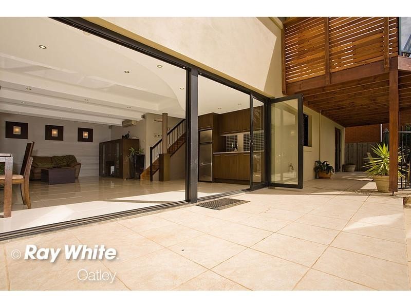 39 Waterside Parade, Peakhurst Heights NSW 2210