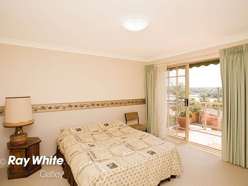 5B Llewellyn Street, Oatley NSW 2223