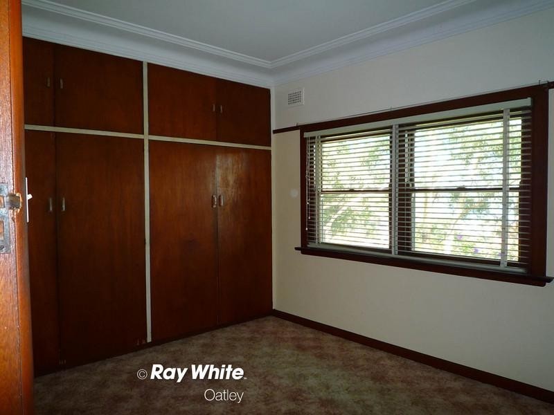 71 Boorara Avenue, Oatley NSW 2223