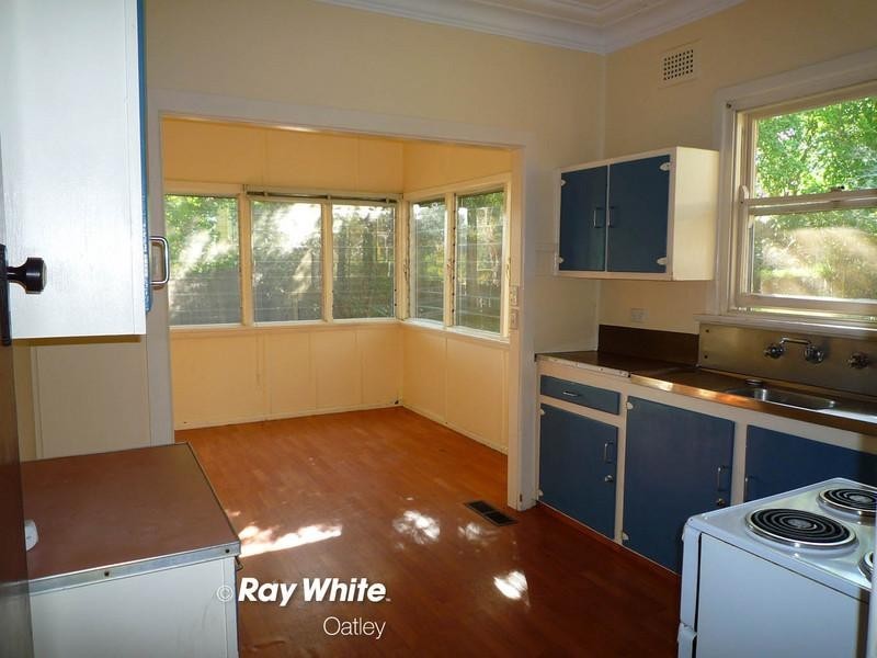 71 Boorara Avenue, Oatley NSW 2223