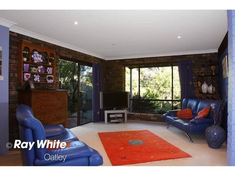 73 Waterside Parade, Peakhurst NSW 2210