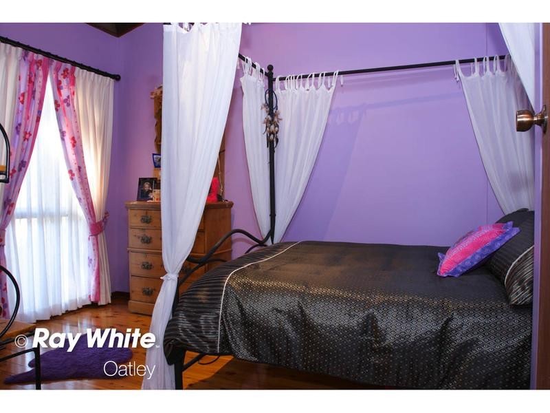 73 Waterside Parade, Peakhurst NSW 2210