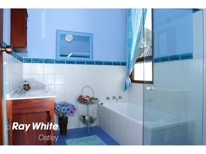 73 Waterside Parade, Peakhurst NSW 2210