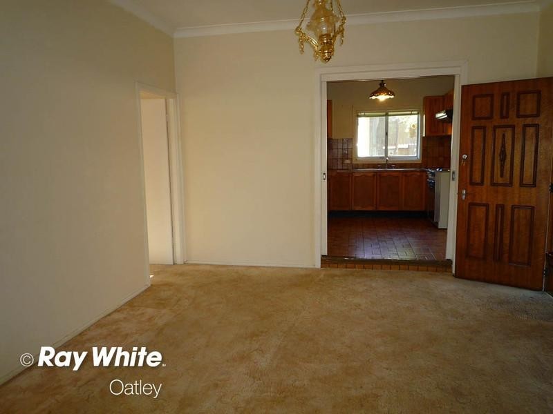 17 Glen Road, Oatley NSW 2223