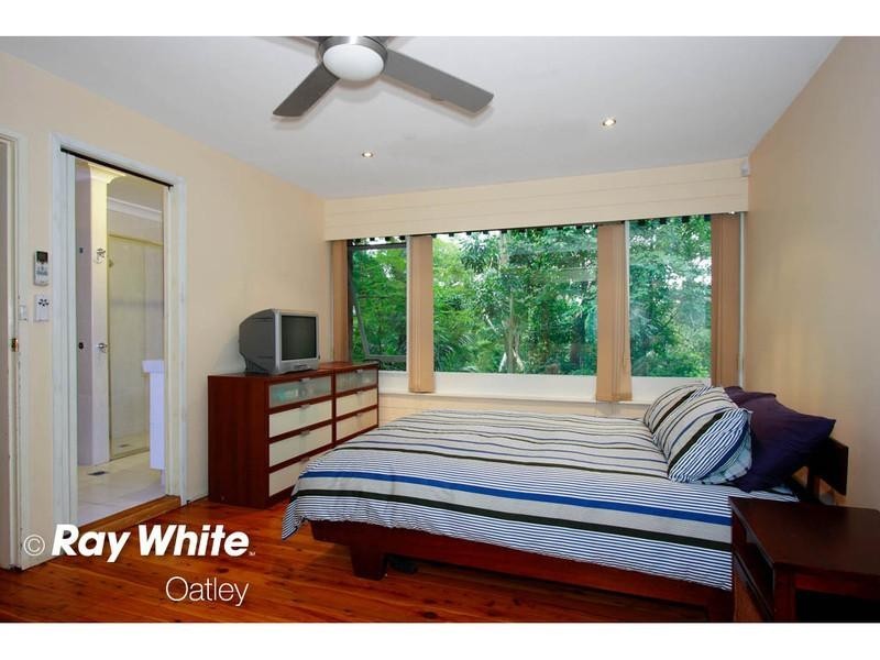 2/37a Yarran Road, Oatley NSW 2223