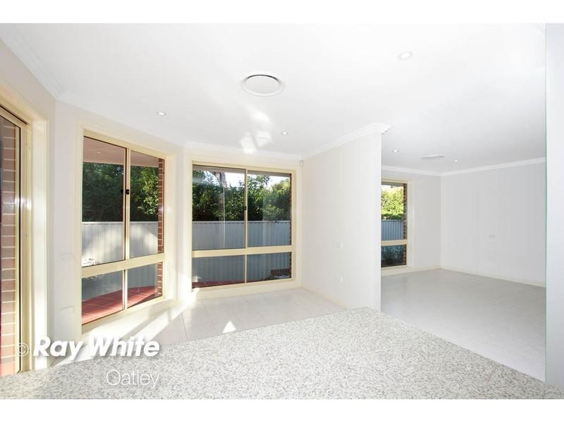 8b Ada Street, Oatley NSW 2223