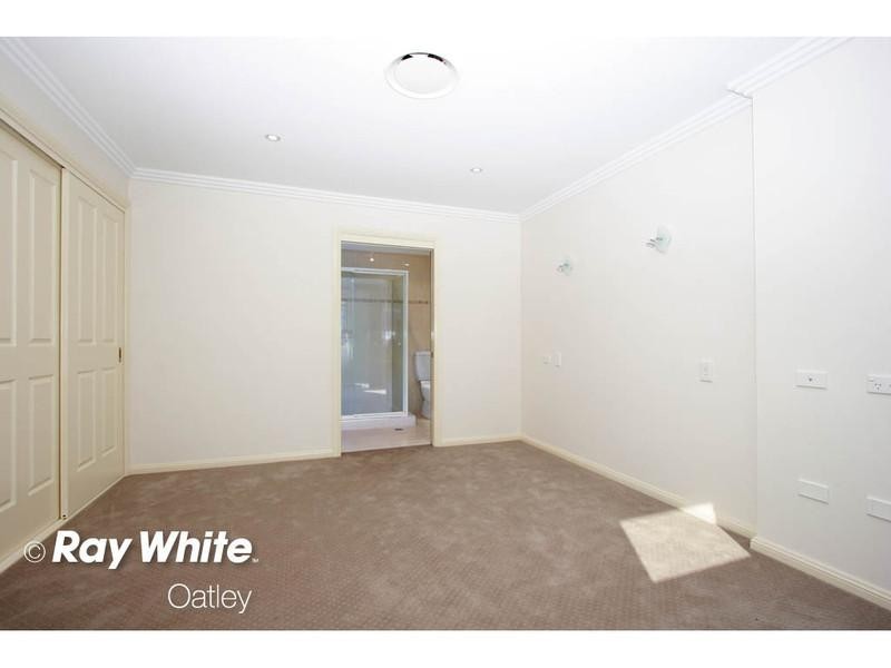 8b Ada Street, Oatley NSW 2223