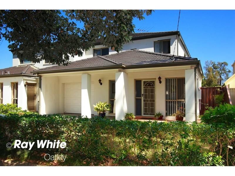 37a Samuel Street, Peakhurst NSW 2210