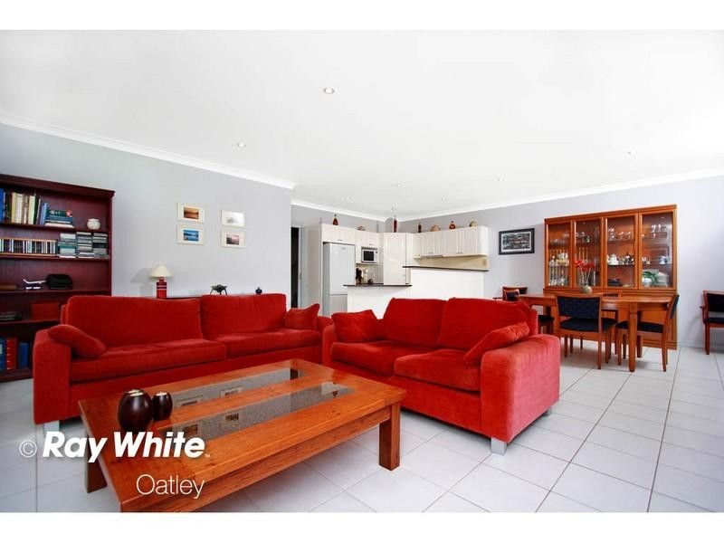 37a Samuel Street, Peakhurst NSW 2210