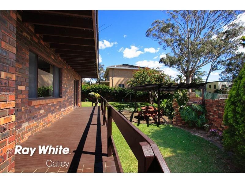 5 Cypress Drive, Lugarno NSW 2210