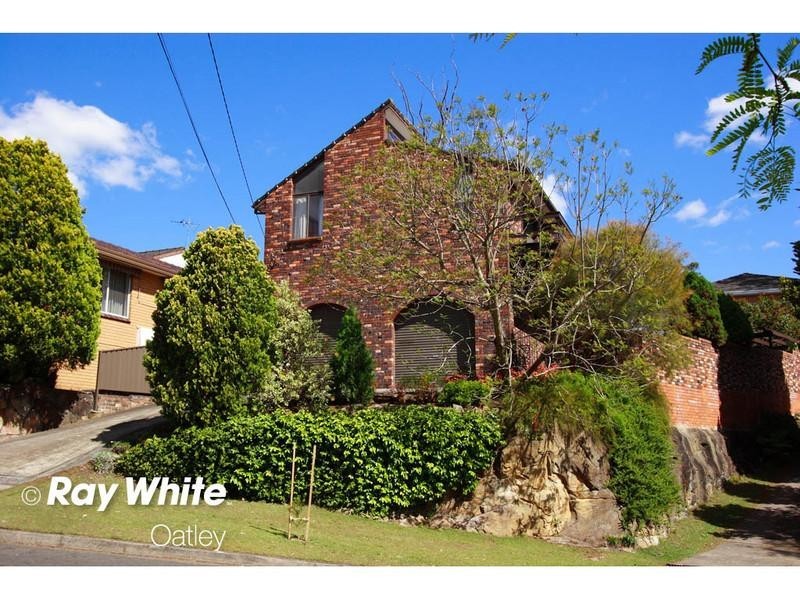 5 Cypress Drive, Lugarno NSW 2210