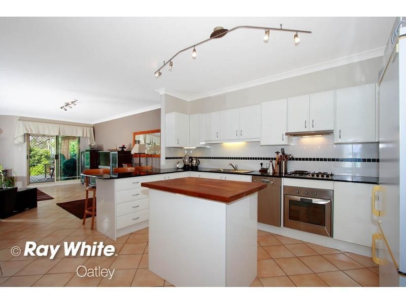 9b Rona Street, Peakhurst NSW 2210