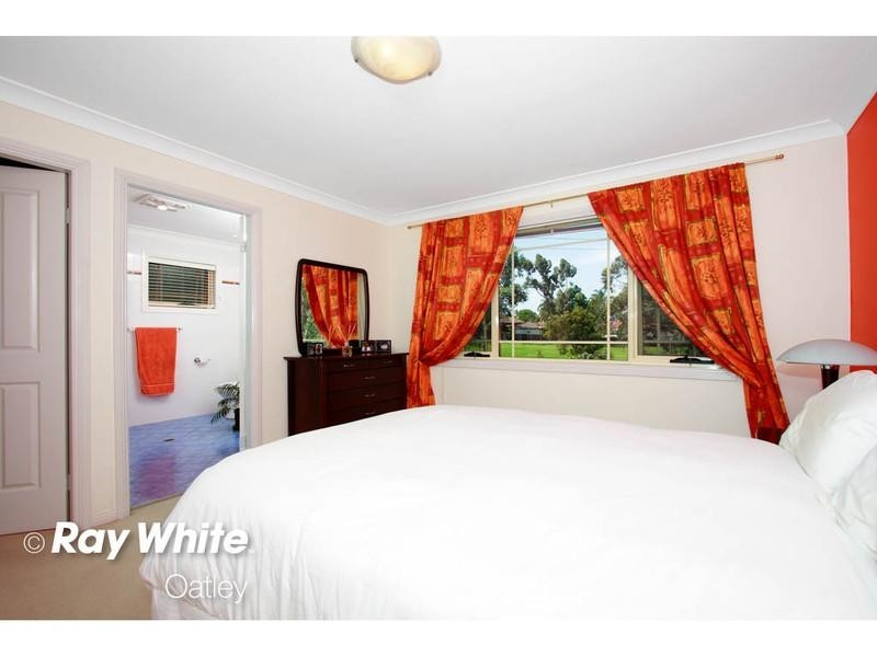 9b Rona Street, Peakhurst NSW 2210