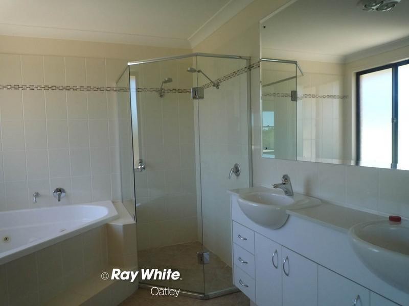 19 Baringa Road, Mortdale NSW 2223