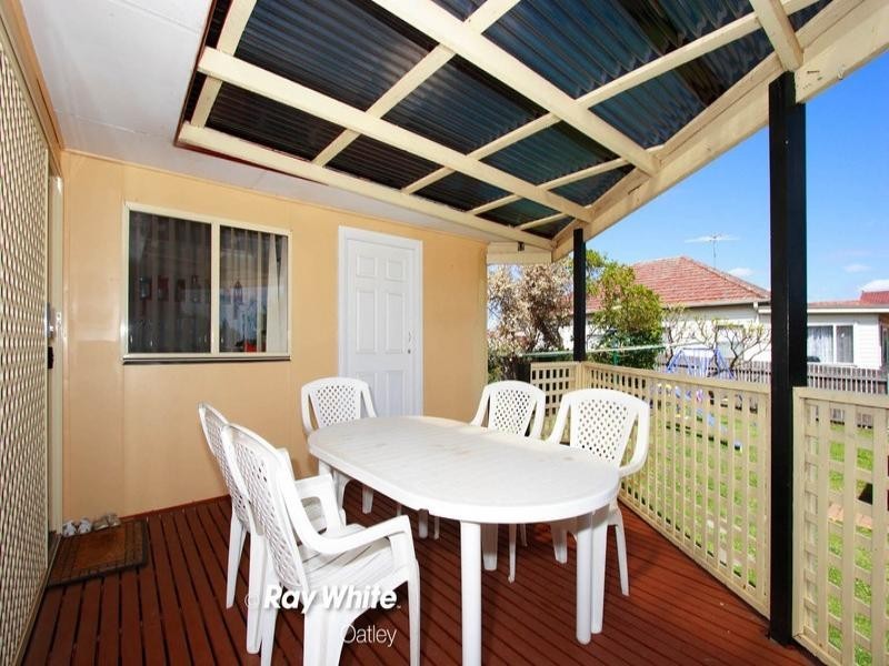 115 Lansdowne Street, Penshurst NSW 2222