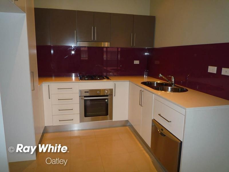 8/485 Forest Road, Penshurst NSW 2222