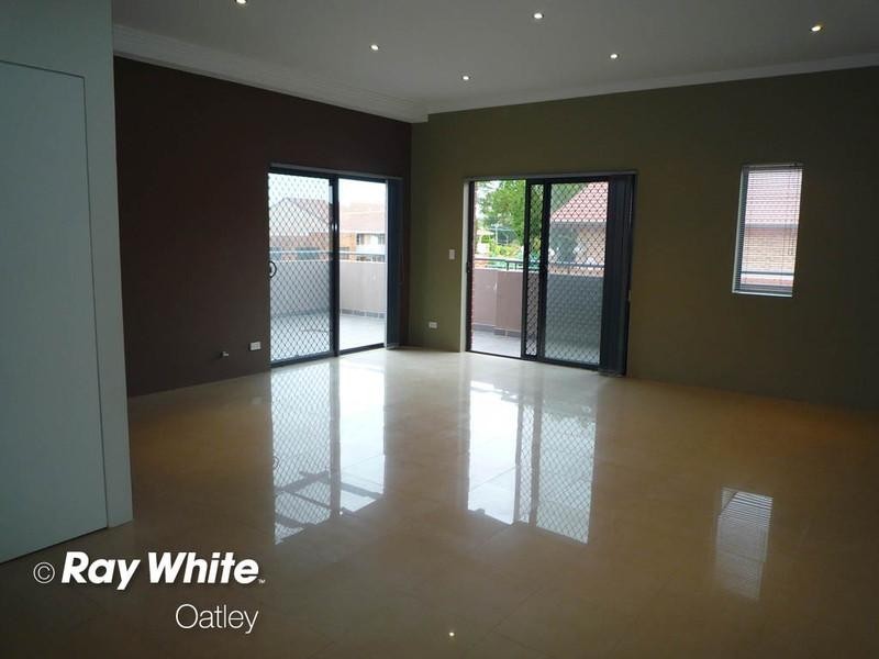 8/485 Forest Road, Penshurst NSW 2222