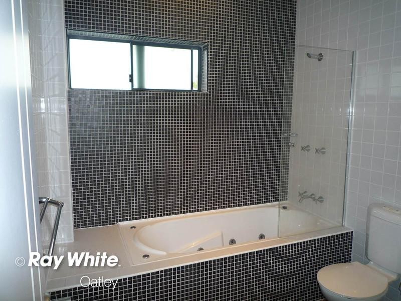 8/485 Forest Road, Penshurst NSW 2222