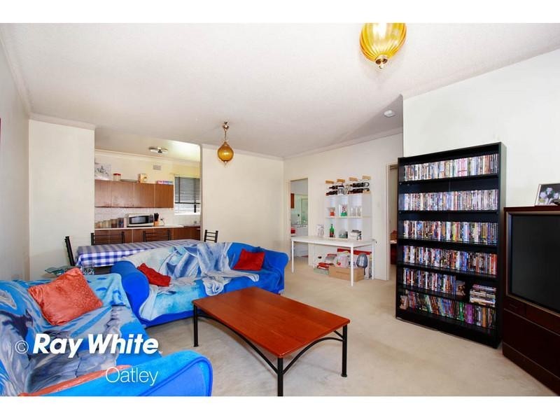 2/11 Nelson Street, Penshurst NSW 2222