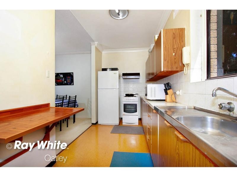 2/11 Nelson Street, Penshurst NSW 2222