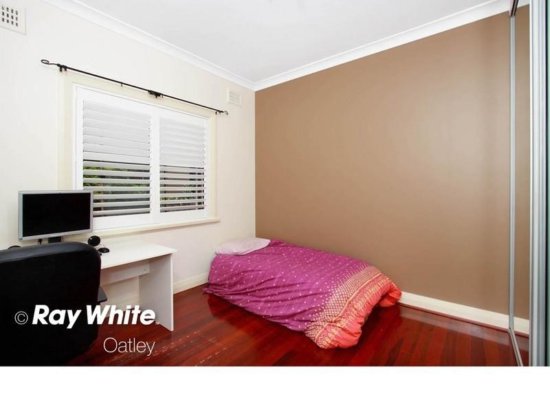 8 Carysfort Street, South Hurstville NSW 2221