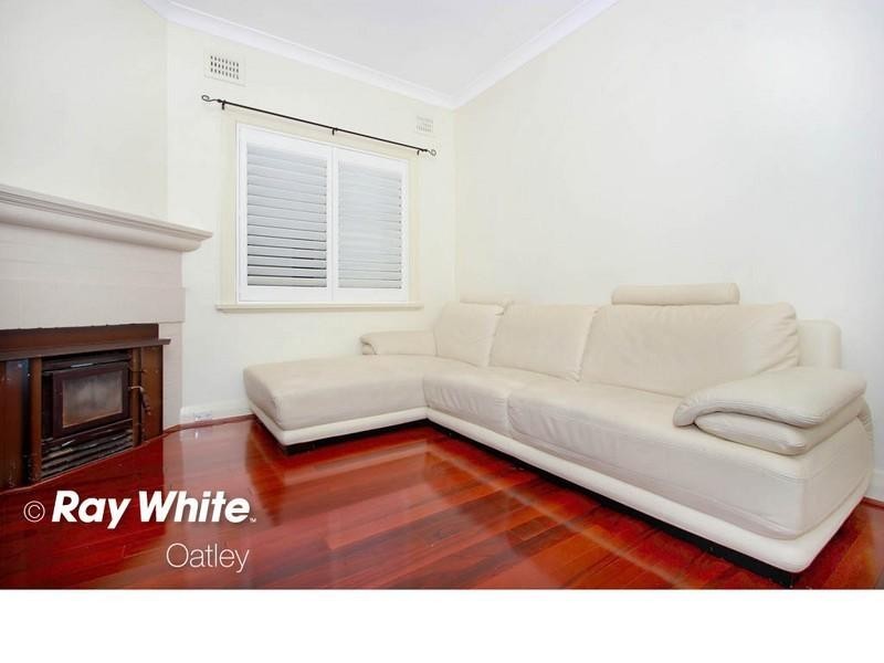 8 Carysfort Street, South Hurstville NSW 2221
